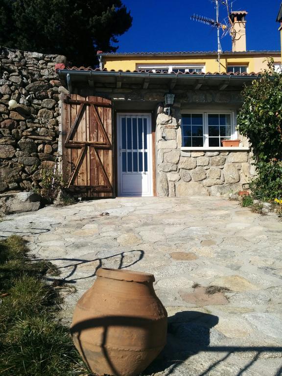 Casa Rural Almanzor 나바레돈다 데 그레도스 외부 사진